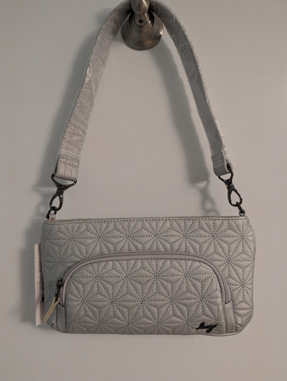 NWT Lug Flyer Matte Luxe VL Convertible Crossbody Bag in Metallic Silver